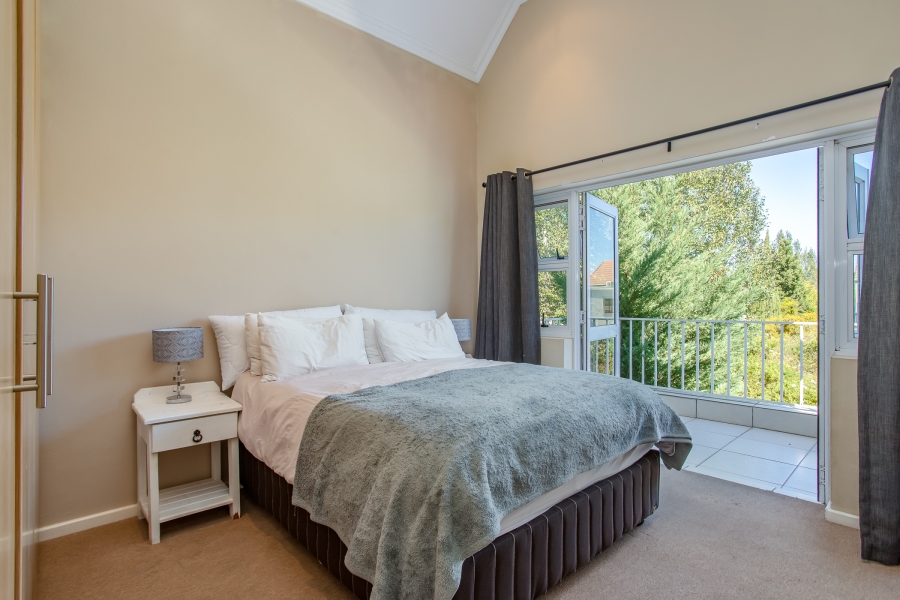 To Let 3 Bedroom Property for Rent in Boschenmeer Golf Country Estate Western Cape